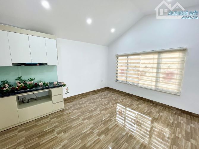 NHÀĐẸP - GẦN ĐẠI HỌC NGOẠI THƯƠNG - 38M - 6T - 10,85 TỶ - 4