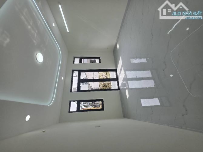 Lê Văn Quới – Nhà 5 tầng thang máy, 80m², hẻm 7m, giá chỉ nhỉnh 7 tỷ - 4