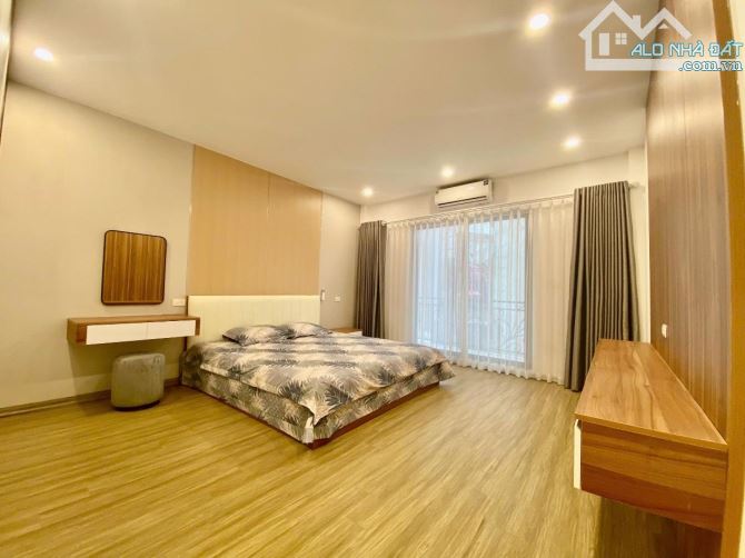 BÁN NHÀ ĐÀM QUANG TRUNG - LONG BIÊN - THANG MÁY - FUL NỘI THẤT - 48M X 6 TẦNG - MT 4.5M - 4