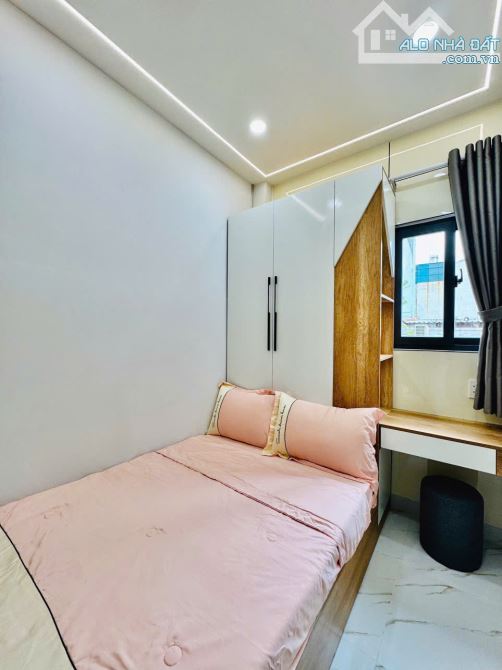 Nhà mới 3 tầng 4x5.5m 3PN 2WC 54/1C Duy Tân 4.6 tỷ - 4