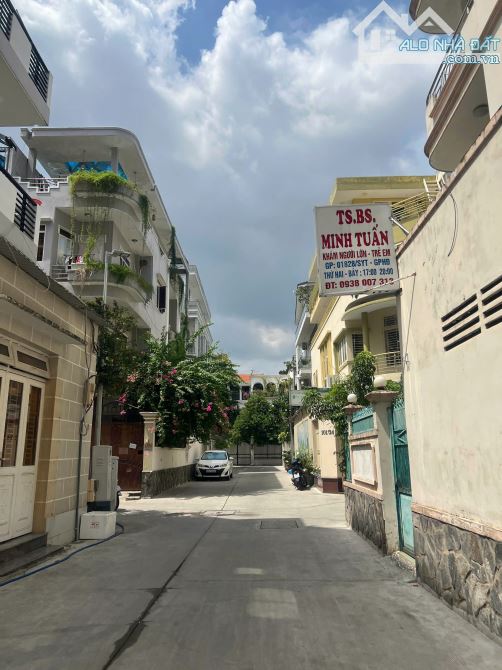 Biệt thự 4 lầu nội khu (8x20) đường Nguyễn Chí Thanh- Nguyễn Tri Phương,Quận 5 Giá: 30 Tỷ. - 4