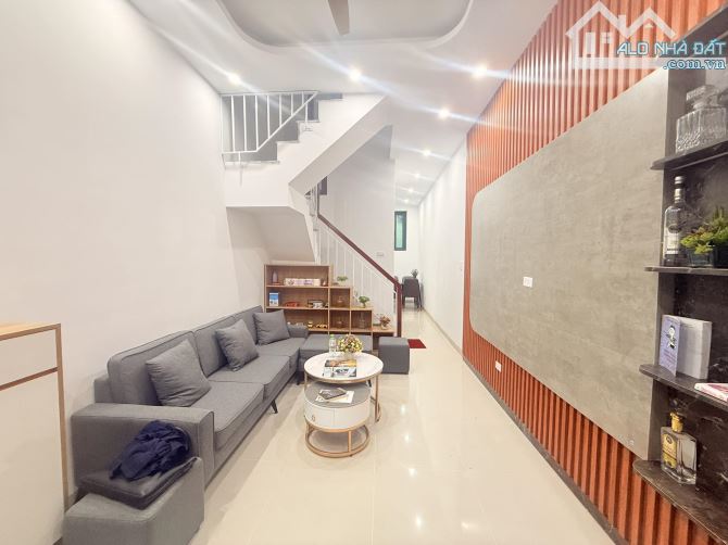 Phân lô Đốc Ngữ, Ba Đình. 37m, 4 tầng, giá 8.6 tỷ. 30m ô tô tránh, 2 mặt thoáng - 4