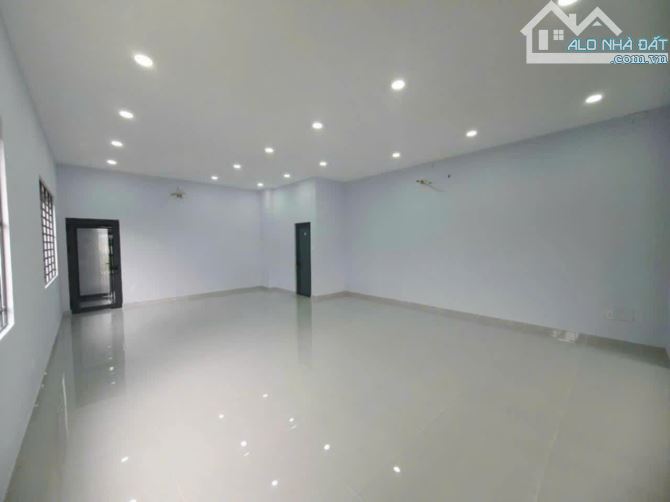 NHÀ DÀI RỘNG 7X20M 2 LẦU 5PN 5WC SÂN ĐẬU OTO ĐƯỜNG 36 LINH ĐÔNG GẦN KHA VẠN CÂN, PVĐ - 4