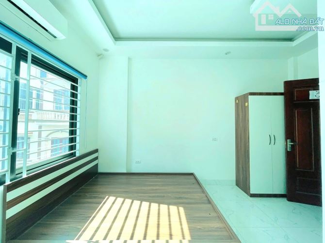Đức Diễn bán nhà 6 tầng thang máy 9 phòng 47m2 9,8 tỷ - 4