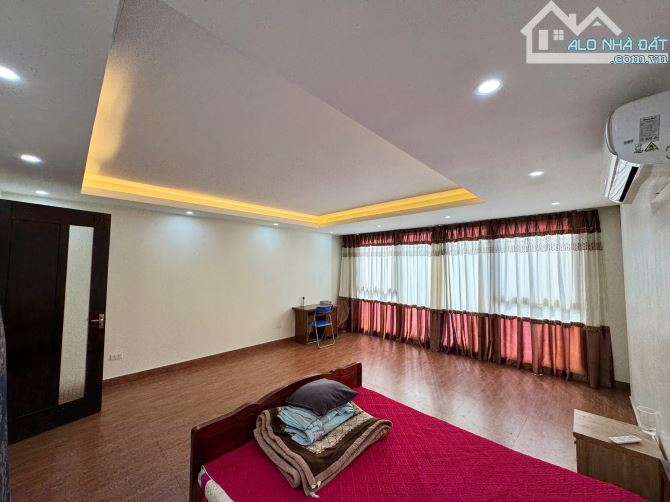 Bán Nhà Lô Góc Khu Đấu Giá Ngô Thì Nhậm Ô Tô Vỉa Hè 50m MT 12m 15 Tỷ - 4