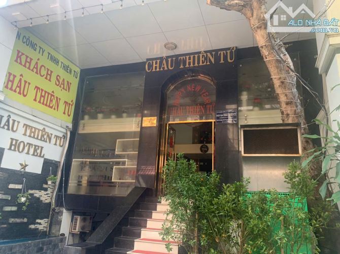 Bán khách sạn 236/1D Nguyễn Thái bình 8,2x19 hầm + 7 tầng cho thuê 250tr/tháng giá 32 tỉ - 4