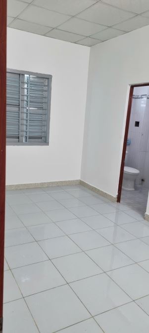 Cần bán 2 căn nhà cấp 4 mê lững trên 1 thửa đất. Khu tdc A.Thủy Tú dt 150m ngang 10m đẹp - 4