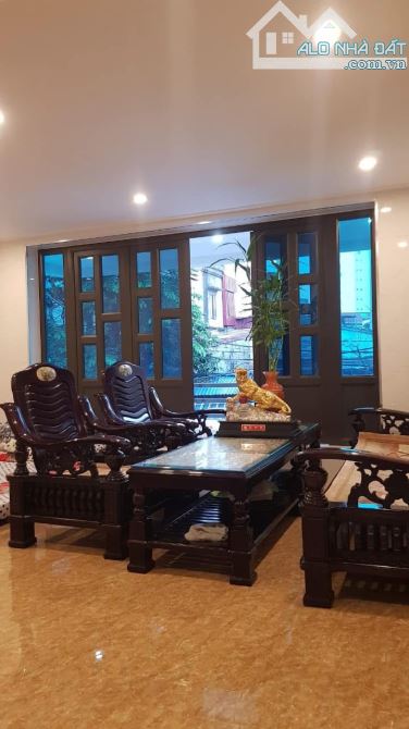 💎 Nhà 3 tầng lô góc – Mặt đường Dư Hàng sầm uất – Dư Hàng, Lê Chân – Giá 10.5 tỷ - 4