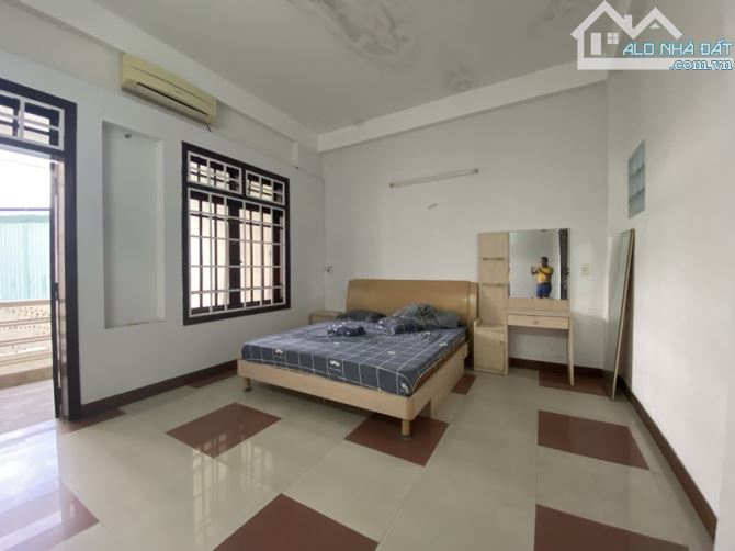 🎉🎉VỊ TRÍ ĐẮC ĐỊA ĐỐI DIỆN BỆNH VIỆN ĐA KHOA-BỆNH VIỆN C. RẤT HIẾM NHÀ BÁN - KINH DOANH C - 4