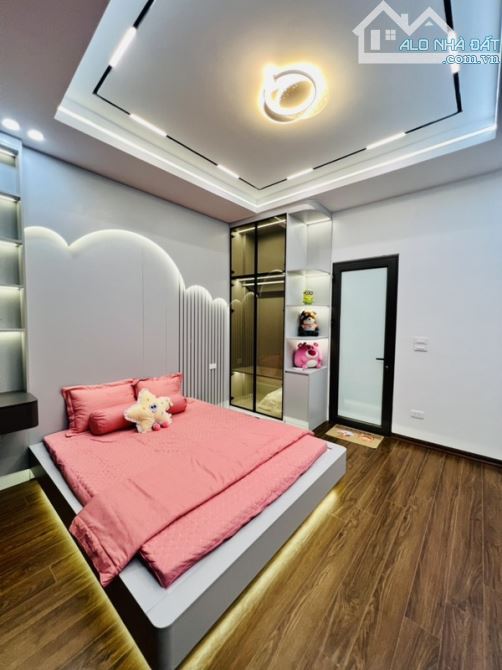 Bán Nhà Dương Văn Bé - Full nội thất Đẹp Long Lanh, Cách đường 20m (M125) - 4