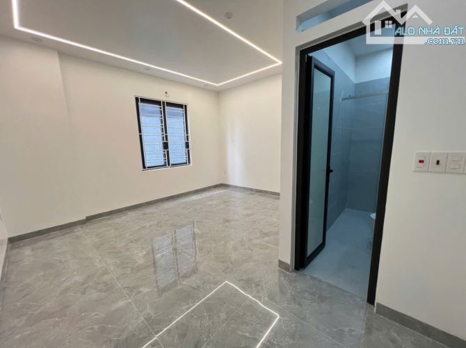 L.A.Đức- Dãy nhà 9 căn đường Nguyễn Bình Khiêm - 60-72m2 - 4 tỷ 200 - 4
