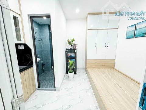 toà căn hộ dịch vụ phú diễn sau lưng mặt phố - 20 phòng - đủ pccc - sổ đỏ phân lô - 4