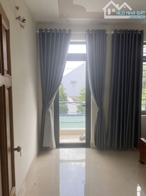 NHÀ 2 TẦNG VÀ LÔ ĐẤT ĐƯỜNG XE TẢI THÔNG TRỊNH THỊ MIẾNG CÓ GIÁ TỐT - 4