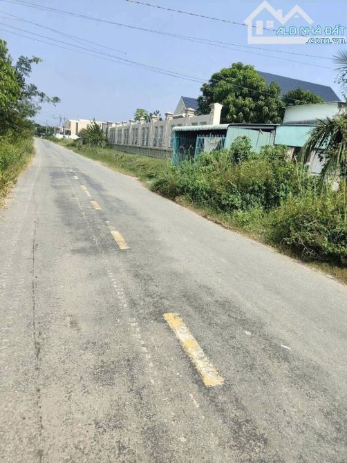 4 tỷ 💯 Đất mặt tiềnMT Bàu Sen, Đức lập Hạ   lô đất LUK tuyệt đẹp, 1000m² - 4