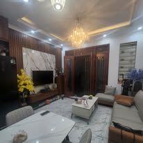 Nhỉnh 13t Bán nhà mới koong Cầu Giấy - lô góc 7 tầng thang máy ngõ thông - MT 4,5m - 45m2 - 4