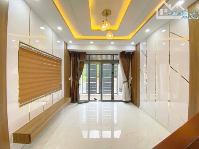 BÁN NHÀ LÔ GÓC 4 TẦNG – HÀNG XÓM QUẬN 7 – MẶT TIỀN HUỲNH THỊ ĐỒNG – NHỈNH 7 TỶ - 4
