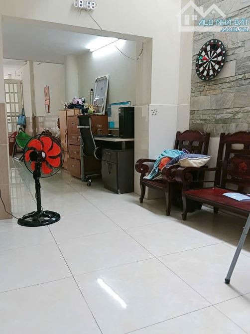 Bán nhà mặt tiền Trần Bá Giao 111m2 nở hậu 6.3m view góc tương lai tiện xây mới 8.99 tỷ. - 4