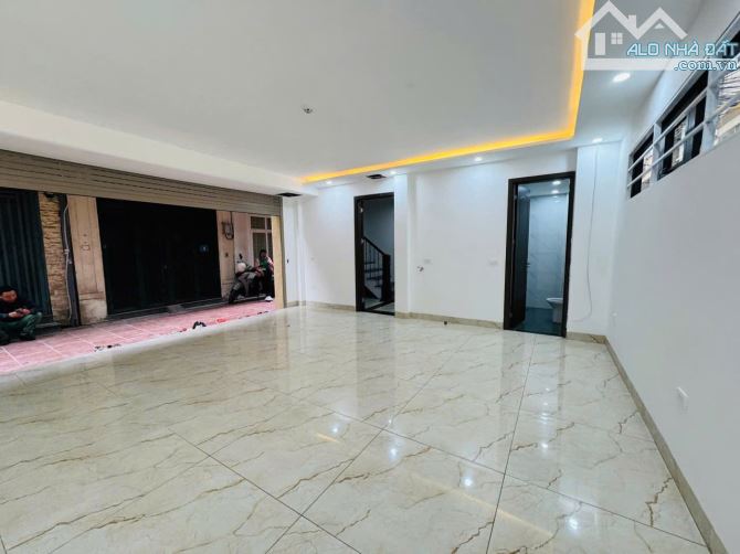 TOÀ NHÀ 7 TẦNG THANG MÁY – 3 MẶT THOÁNG – Ô TÔ – KINH DOANH – PL- Nguyễn Chí Thanh 58 m, - 4