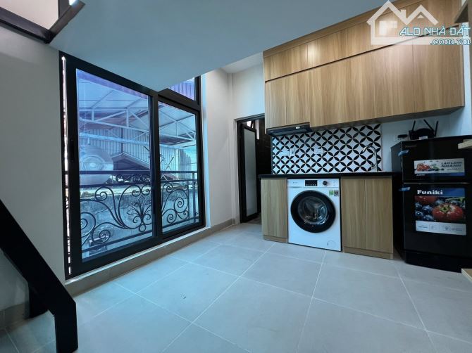 TỰ DO TÀI CHÍNH, BẠCH MAI, Q. HAI BÀ TRƯNG, 12 PHÒNG, 60M2 DOANH THU 50 TRIỆU/1 THÁNG GẦN - 4