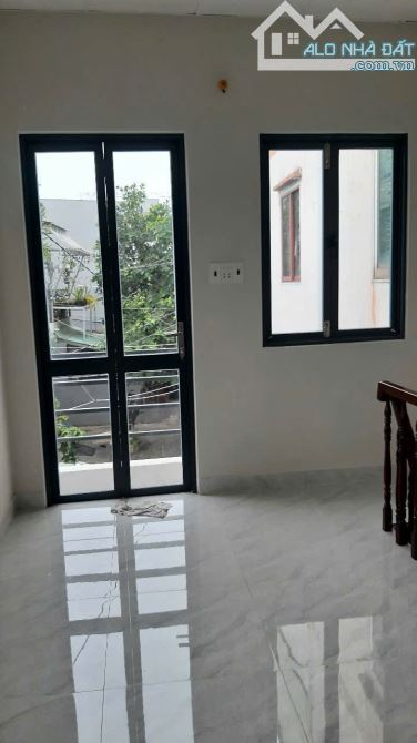 Q6 Nhà 2 tầng 1 sẹc hẻm 4m đường TÂN HÒA ĐÔNG giá 2 tỷ 200tr - 5