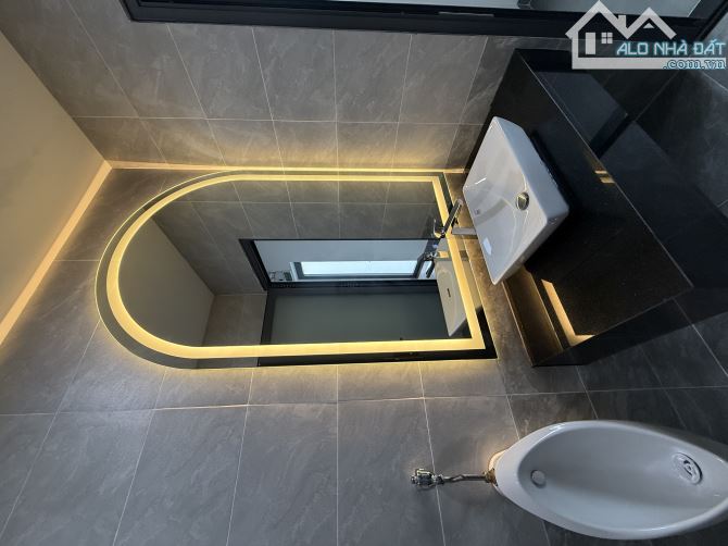 CHO THUÊ TÒA NHÀ 7 TẦNG – MẶT TIỀN TRẦN QUÝ KIÊN, VIEW SÔNG, THỦ ĐỨC - 8
