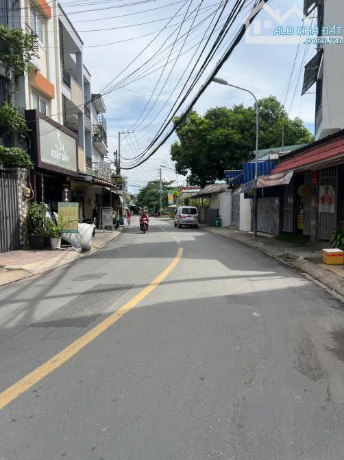 nhà 2 mặt tiền hẻm - kế đại học văn hoá - 1 trệt 1 lầu - chỉ 4,7 tỉ 2pn - 5