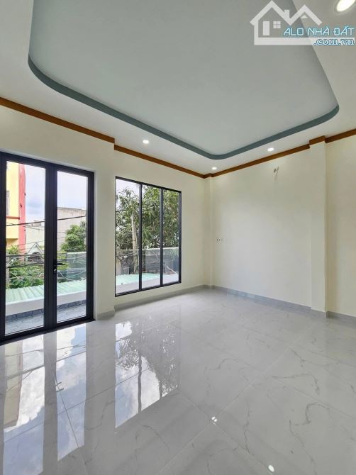 NHÀ TẦNG MỚI HXH XUÂN THỚI ĐÔNG HÓC MÔN 90M2- NGANG 5M BỀ THẾ . - 5