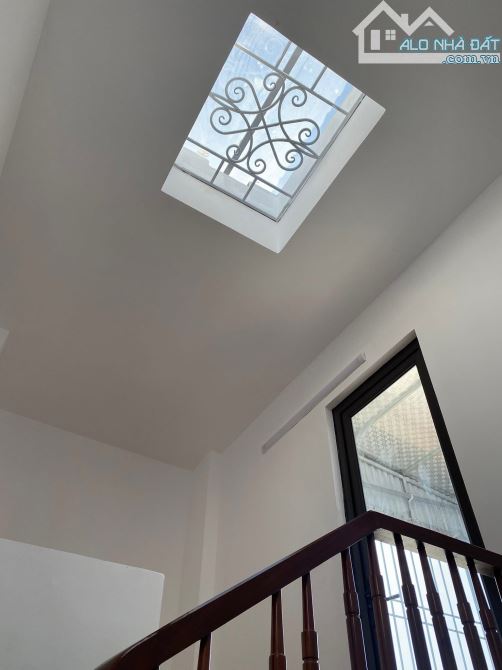 Bán nhà phường Việt Hưng – 4,5 tầng xây mới-giá 5ty3 - 5