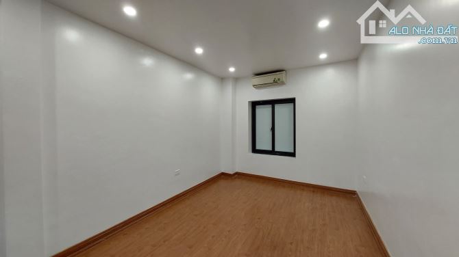 Bán nhà 3 tầng ngõ ô tô vào giá 4,1 tỷ ở Trần Nguyên Hãn - 5