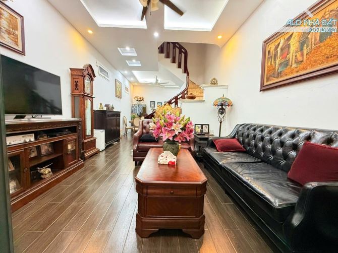 Mảnh vàng Kim Mã. Ba Đình Hà Nội. Xây căn hộ dòng tiền. Hoặc biệt thự thì chất 135m x 3 tầ - 5