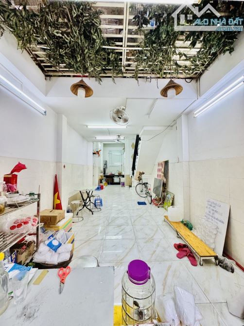 Bán nhà khu vip Q3 - hẻm nhựa kinh doanh - 7 tầng - 5