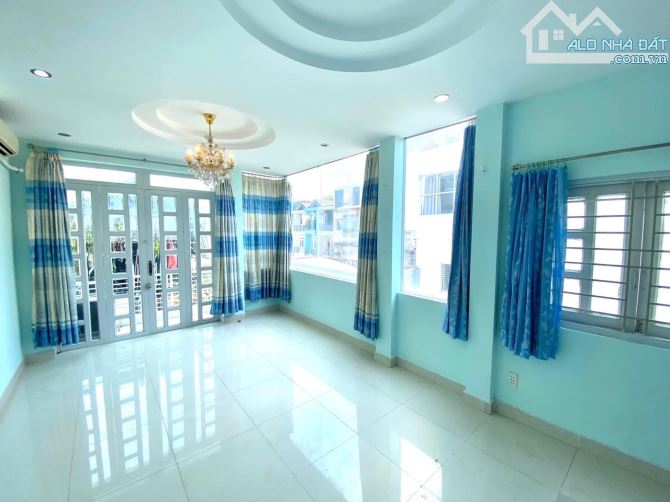 BÁN NHÀ HÀNG HIẾM 5 TẤM Q4 GÓC 2 MẶT TIỀN ĐƯỜNG XE HƠI ĐỖ CỬA GIÁ 7TỈ5 GIÁP Q1 KHU ĐỒNG BỘ - 5