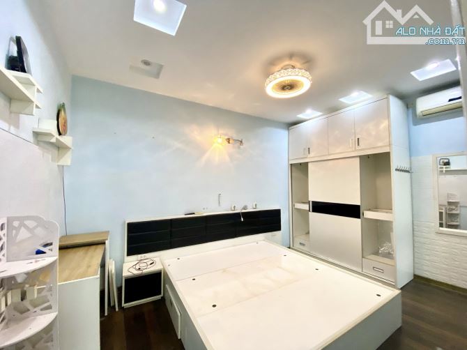 CHUNG CƯ VOV MỄ TRÌ – 70M² – 2PN – 4.8 TỶ - 5
