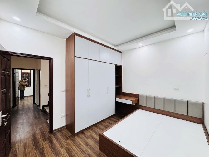 CHÍNH CHỦ BÁN GẤP - KHU VIP XUÂN ĐỈNH -  NGÕ THÔNG - Ô TÔ CHẠY VÒNG - SỔ NỞ HẬU - 70M2*4T - 5