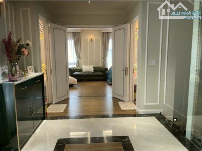 6 Tỷ Là Con Số Bạn Bỏ Ra Để Sở Hữu Biệt Thự Ven Sông Quận 2 - 5