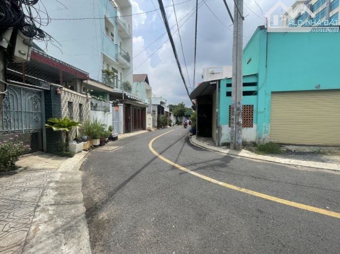 Bán Nhà Hiệp Phú Hẻm Xe Hơi 203m2 Ngang Khủng 10m Chưa Qua Đầu Tư Giá 13.5 Tỷ - 5