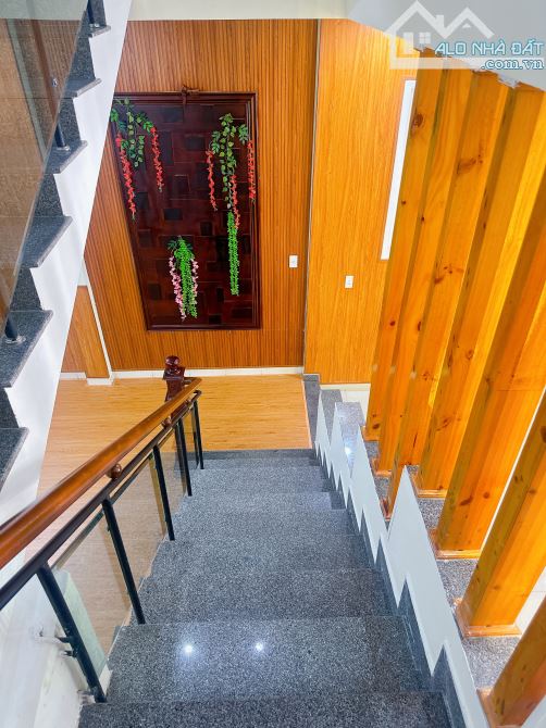 💥 NHÀ 2 TẦNG MỚI KENG – MT NGUYỄN QUÝ ĐỨC – 100M² NGANG 5.5M – GIÁ CHỈ 5.XX TỶ 🍀🌹🍀 - 5