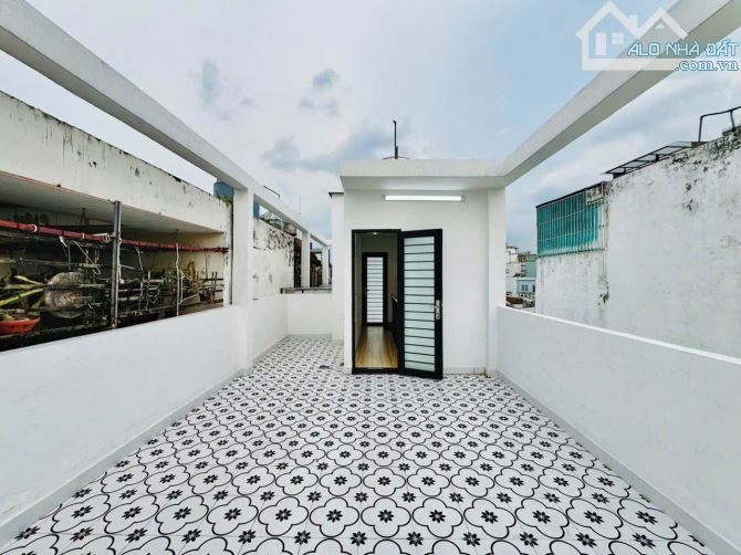 Gò Vấp - 52m2 - 4 Tầng - 6.xx tỷ - Hẻm Ôtô - Hoàn công - SHR - 5