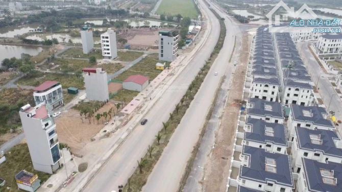BÁN NHÀ 7 TẦNG 41 m2 Gần VÀNH ĐAI 3.5,METRO NHỔN, VỈA HÈ, Đối diện Phennikaa 11.6 TỶ - 5