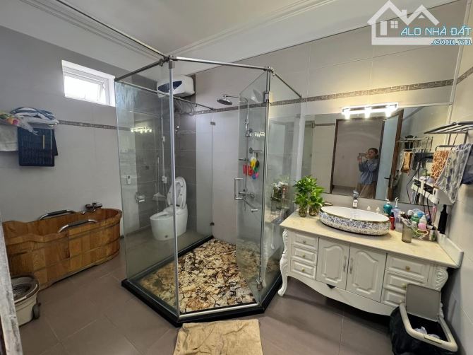🏰 Biệt Thự 316m² Đằng Hải Hải An – 3 Tầng – Sân Vườn Rộng – Nội Thất Xịn 💰 Giá: 17.8 tỷ - 5