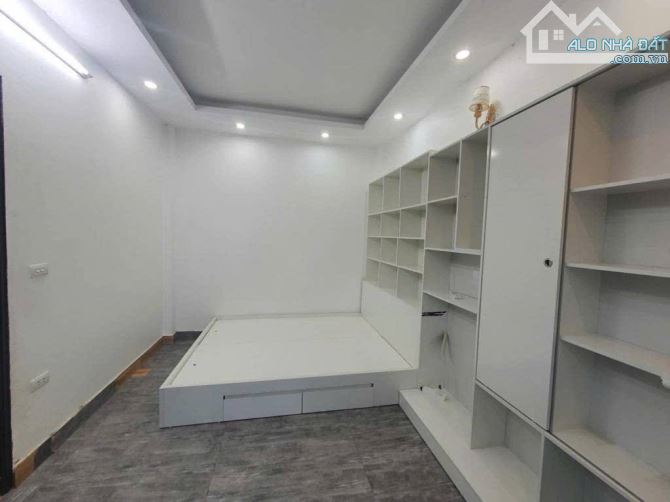 NHÀ  LÔ GÓC 2 THOÁNG -TỔ 1  YÊN NGHĨA HÀ ĐÔNG - DT 36M 4 TẦNG 5 PHÒNG GIÁ ĐẦU TƯ - 5