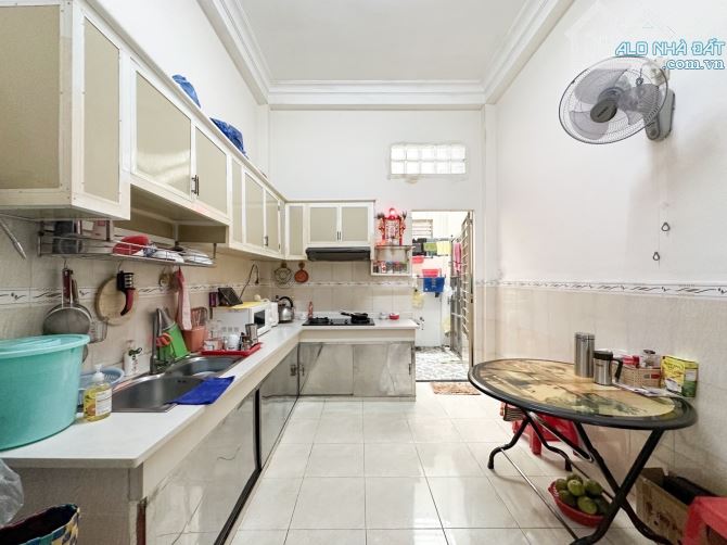 MẶT TIỀN GIÁ RẺ  - NGỘP💥GIẢM SỐC CÒN 14.X TỶ CẦN BÁN GẤP!! GẦN 80M² 4 TẦNG - 5