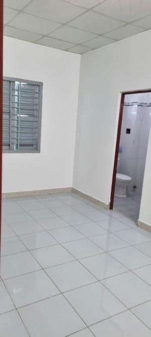 Cần bán 2 căn nhà cấp 4 mê lững trên 1 thửa đất. Khu tdc A.Thủy Tú dt 150m ngang 10m đẹp - 5