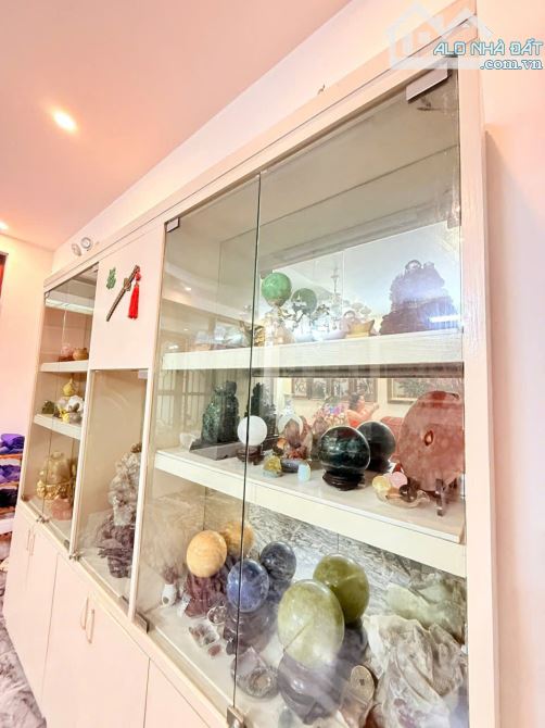 Bán liền kề Văn Quán đường Nguyễn Khuyến,gần hồ Văn Quán, tiện kinh doanh 100m 5t 25 tỷ - 5