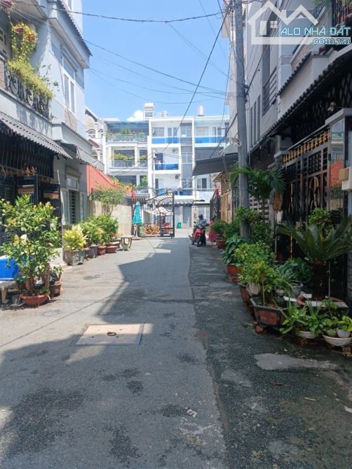 🌺 NHÀ 3 TẦNG ĐẸP – HẺM NHỰA 8M – KHU LÊ VĂN QUỚI - 52m2 – SỔ HỒNG RIÊNG – GIÁ NHỈNH 5 TỶ - 5