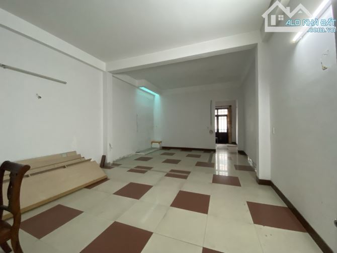 🎉🎉VỊ TRÍ ĐẮC ĐỊA ĐỐI DIỆN BỆNH VIỆN ĐA KHOA-BỆNH VIỆN C. RẤT HIẾM NHÀ BÁN - KINH DOANH C - 5