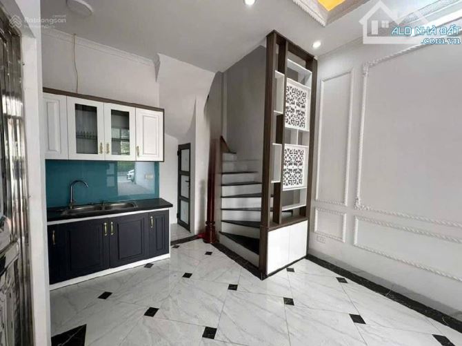 Bán nhà Nguyễn Khoái, Hoàng Mai – 5 tầng mới đẹp – Ô tô đỗ cửa - 5