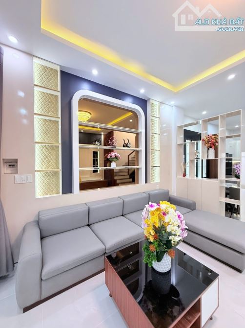 Nhà Mặt Tiền Hòa Minh 7 – Sát Biển – Full Nội Thất – 6.x Tỷ - 5