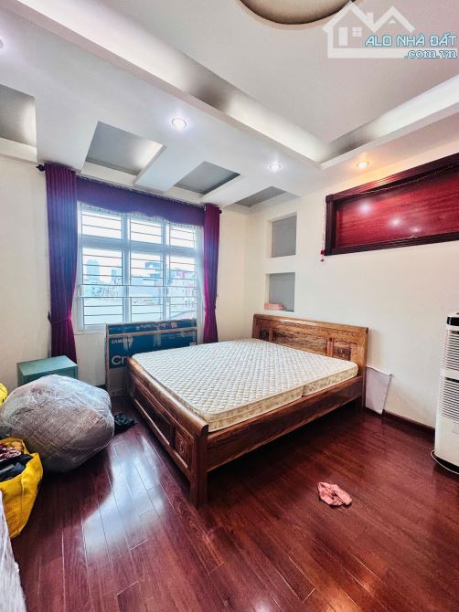 LÔ GÓC 2 THOÁNG Ô TÔ TRÁNH DOÃN KẾ THIỆN CẦU GIẤY 56/63m x 8 Tầng: 33,6 tỷ Thang máy KD - 5