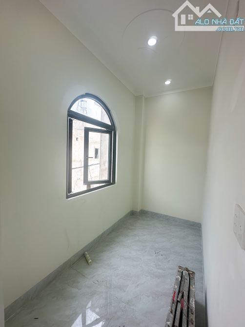 CHỦ GỞI BÁN NHÀ 1 TRỆT 1 LẦU (HOÀN CÔNG) KDC HOÀNG MINH CHÁNH P. HOÁ AN. GIÁ CHỈ 3,2 TỶ - 5